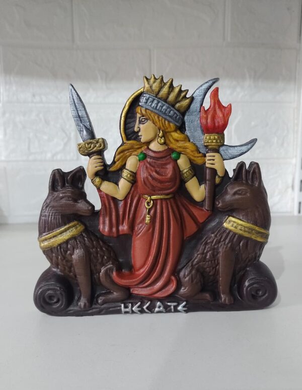 Escultura en relieve de la diosa Hécate, modelo 3D