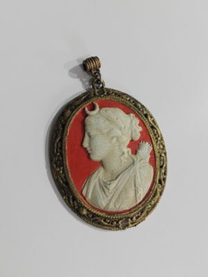 Camafeo Físico Diosa Artemisa - Pintado a Mano