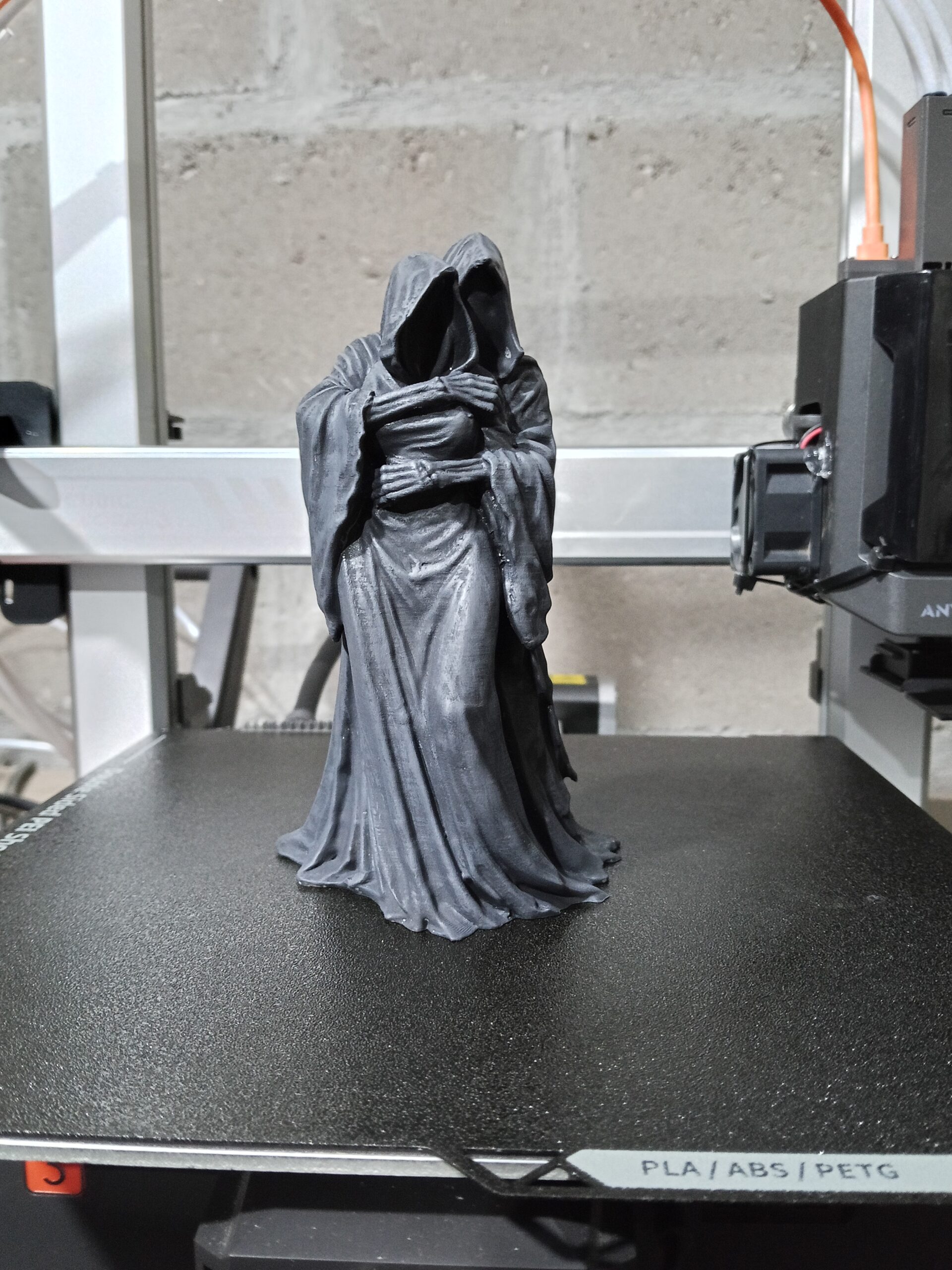 Abrazo de la Muerte- Estatua stl para impresión 3D